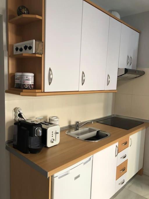 Apartamento Junto A Catedral Apartment Granada Bagian luar foto